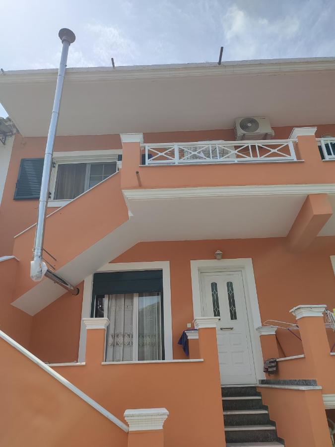 Apartamento Bados House Kato Garouna Exterior foto
